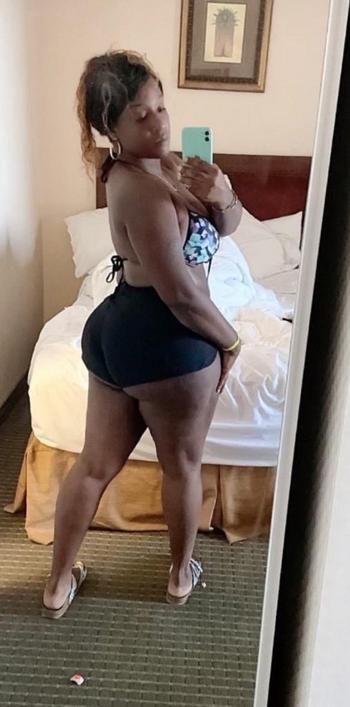 Nina , 30  female escort, Chesapeake