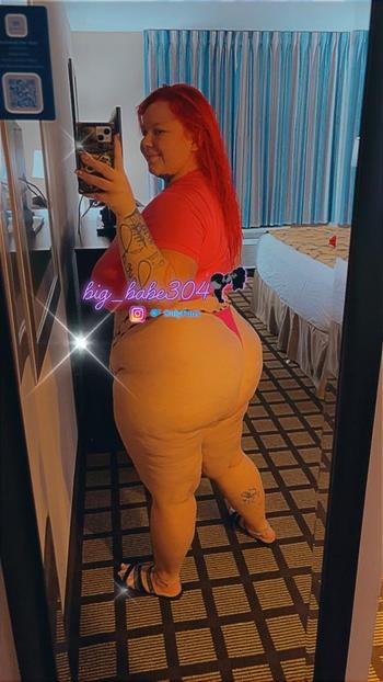 Aubrey Anderson, 26  female escort, Chesapeake