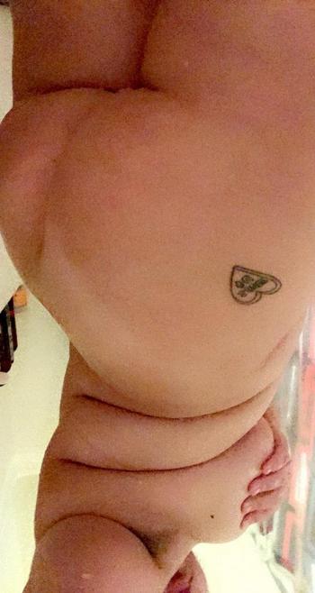 Cookie, 23  female escort, Chesapeake